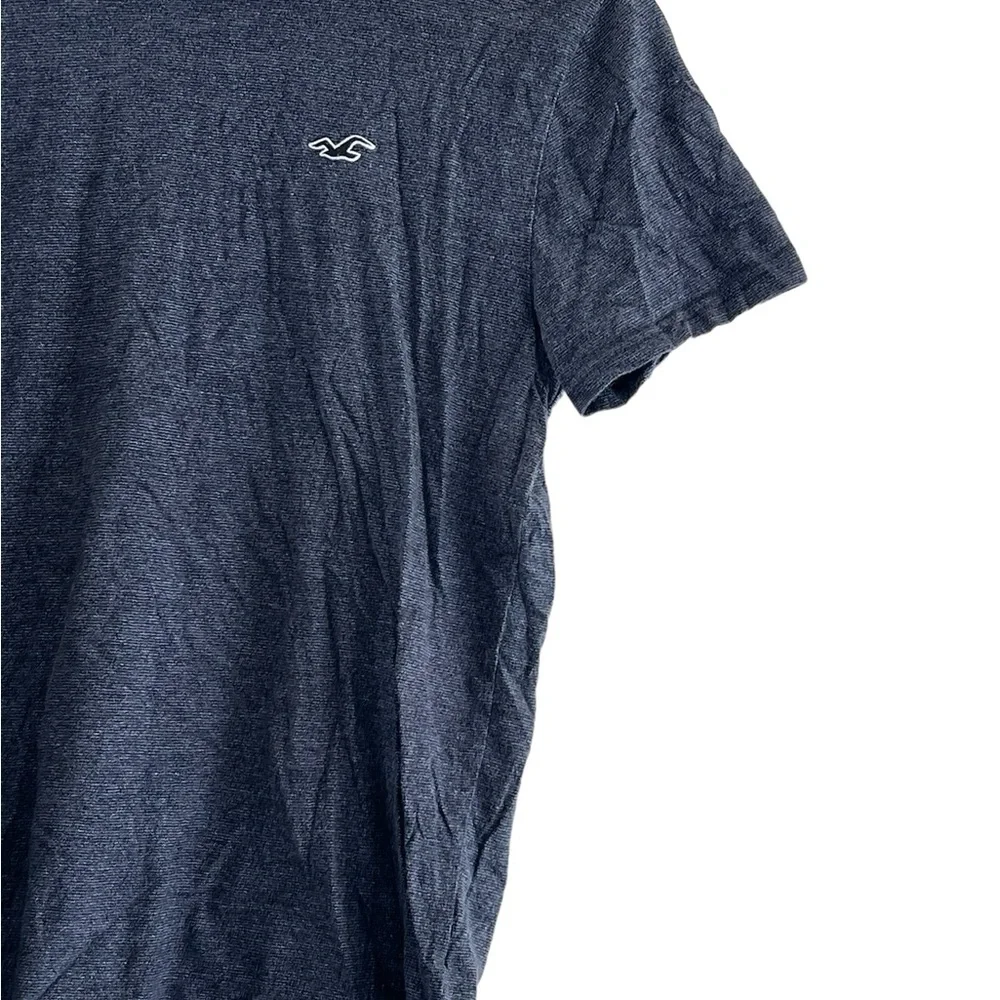 Hollister | Bluish gray short sleeve crew neck cotton tee shirt men’s si… - Picture 4 of 9